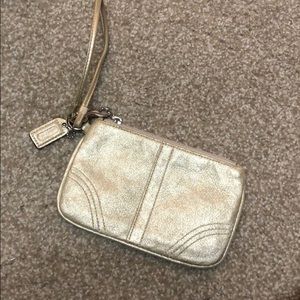 FINAL SALE 🌸 Coach Gold Wristlet